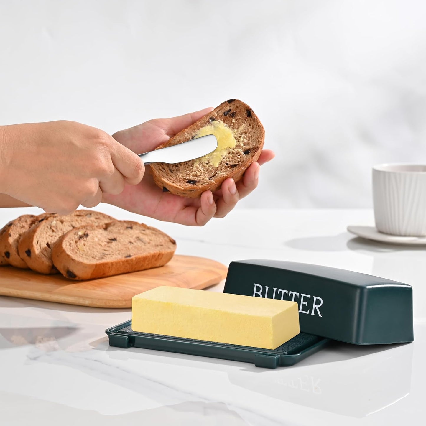 Butter Tray With Lid And Stainless Steel Knife,Large BPA Free Plastic Butter Dishes With Cover,Green Butter Storage Container Keeper