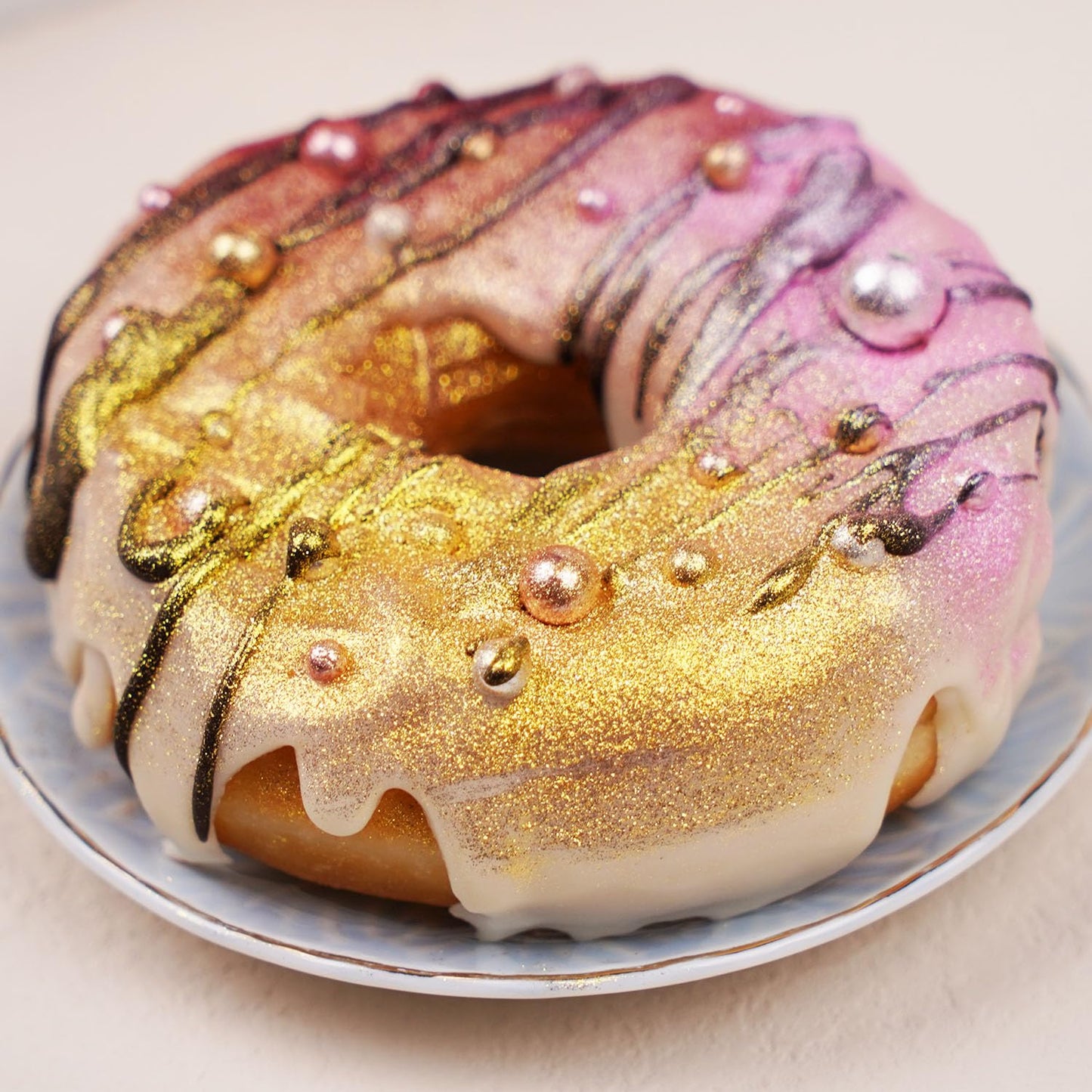 Dazzjoy Edible Rose Gold Pearl Sugar Candy Sprinkles, Mix Size, 4.58oz, Sprinkles for Cupcake Decorating, Baking Cake Decorations, Wedding Party Valentines Easter Supplies