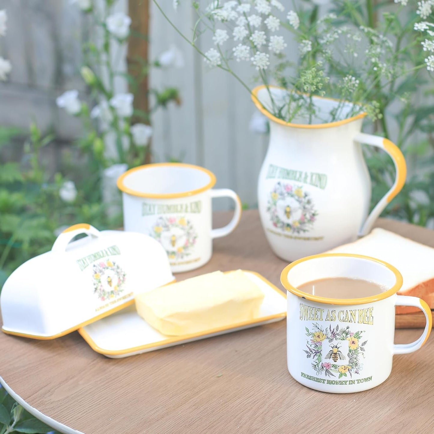 Enamel Butter Dish with Lid Vintage Enamelware Butter Keeper with Flower and Bee Patterns Farmhouse Butter holder Butter container for Kitchen Decor