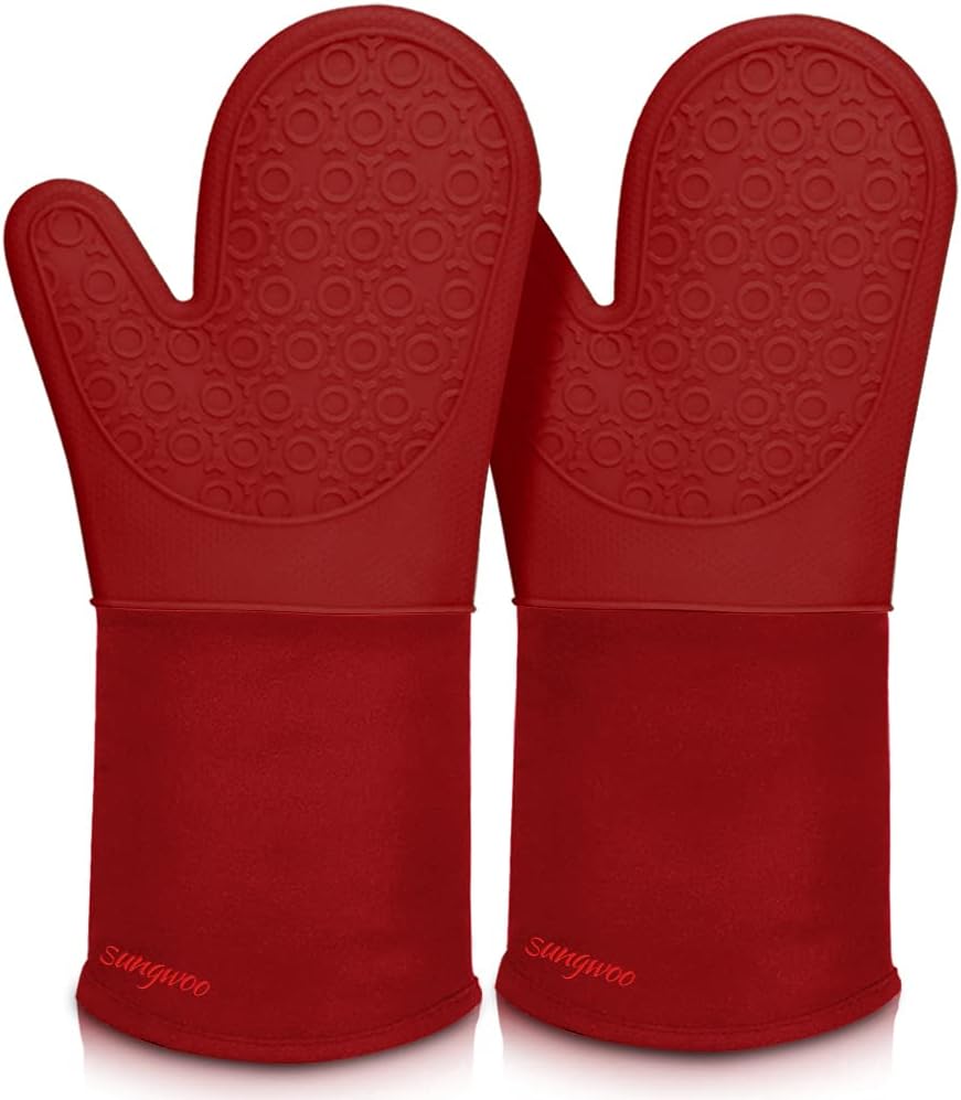 sungwoo Extra Long Silicone Oven Mitts, Heat Resistant Oven Gloves with Quilted Liner Non-Slip Textured Grip Perfect for BBQ, Baking, Cooking and Grilling - 1 Pair 14.6 Inch Empire Red