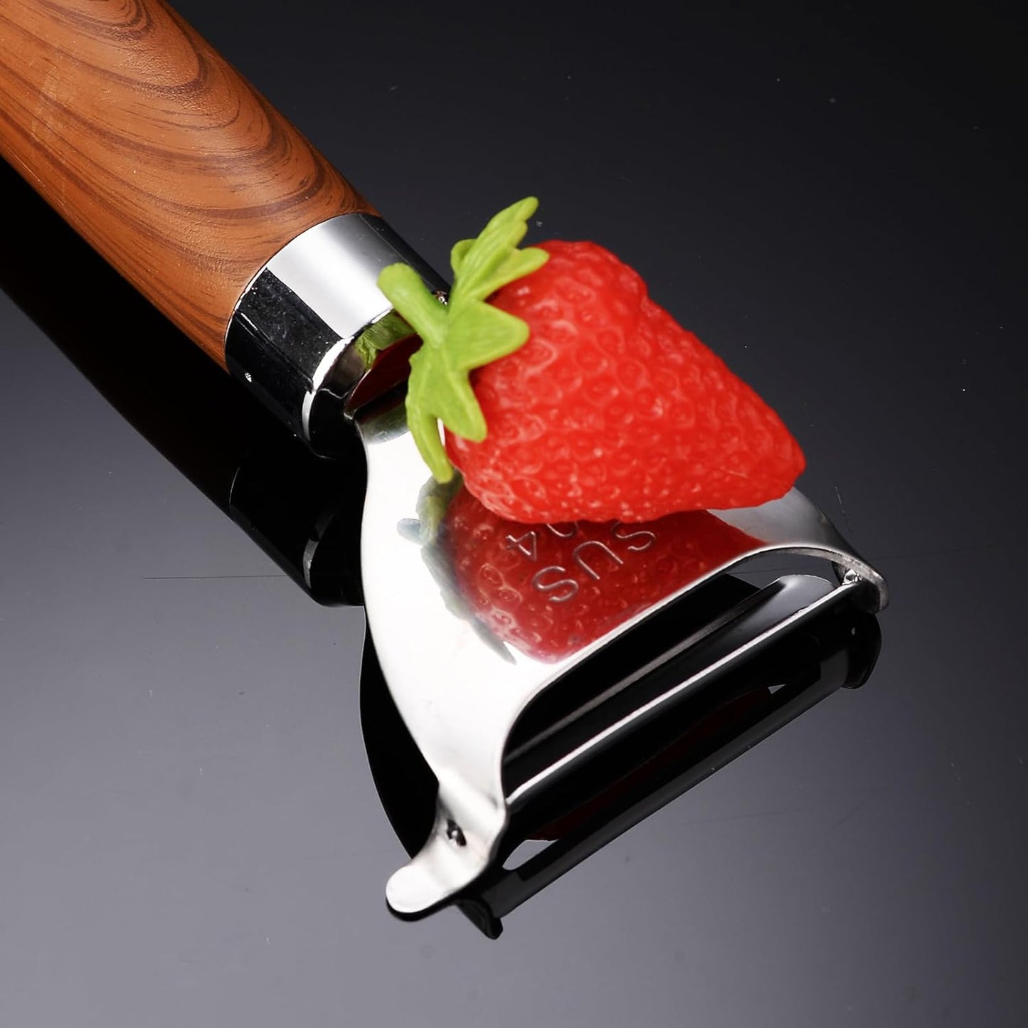 Vegetable Peeler - Stainless Steel Y-shaped peeler Non-Slip Wood Grain Handle - Efficient for Potatoes, Apples & Fruits - Durable Kitchen Tool