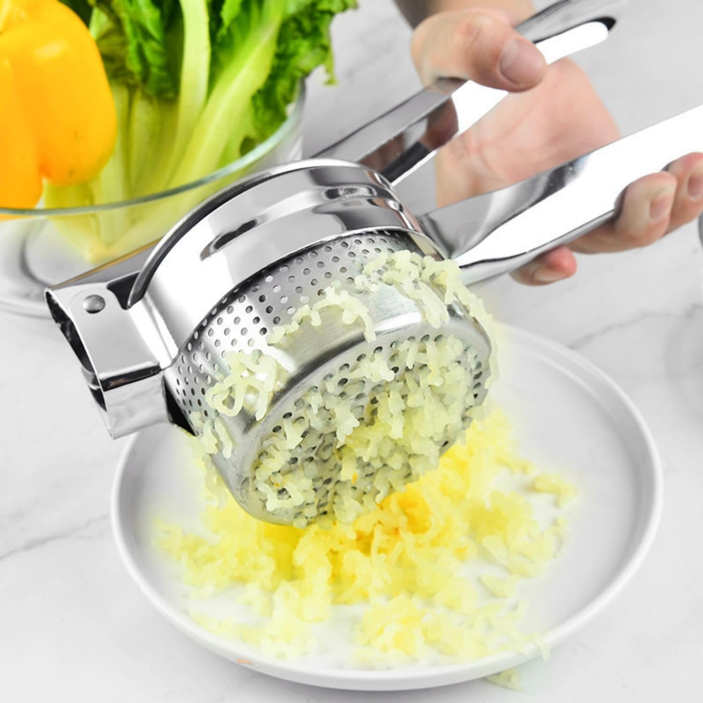 Stainless Steel Potato Ricer Masher,Multi Functional Potato Ricer Press for Pressing Potatoes, Fruits, Vegetables,Manual Masher Kitchen Tool,with 3 Removable and Interchangeable Discs (Bye Hole)