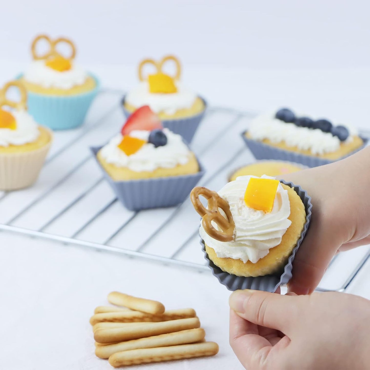 12-Pack Silicone Cupcake Liners, Reusable Muffin Cups – Round, Square & Rectangle Baking Cups, Non-Stick, Easy to Clean, Bento Box Accessories, Lunch Box Dividers for Kids