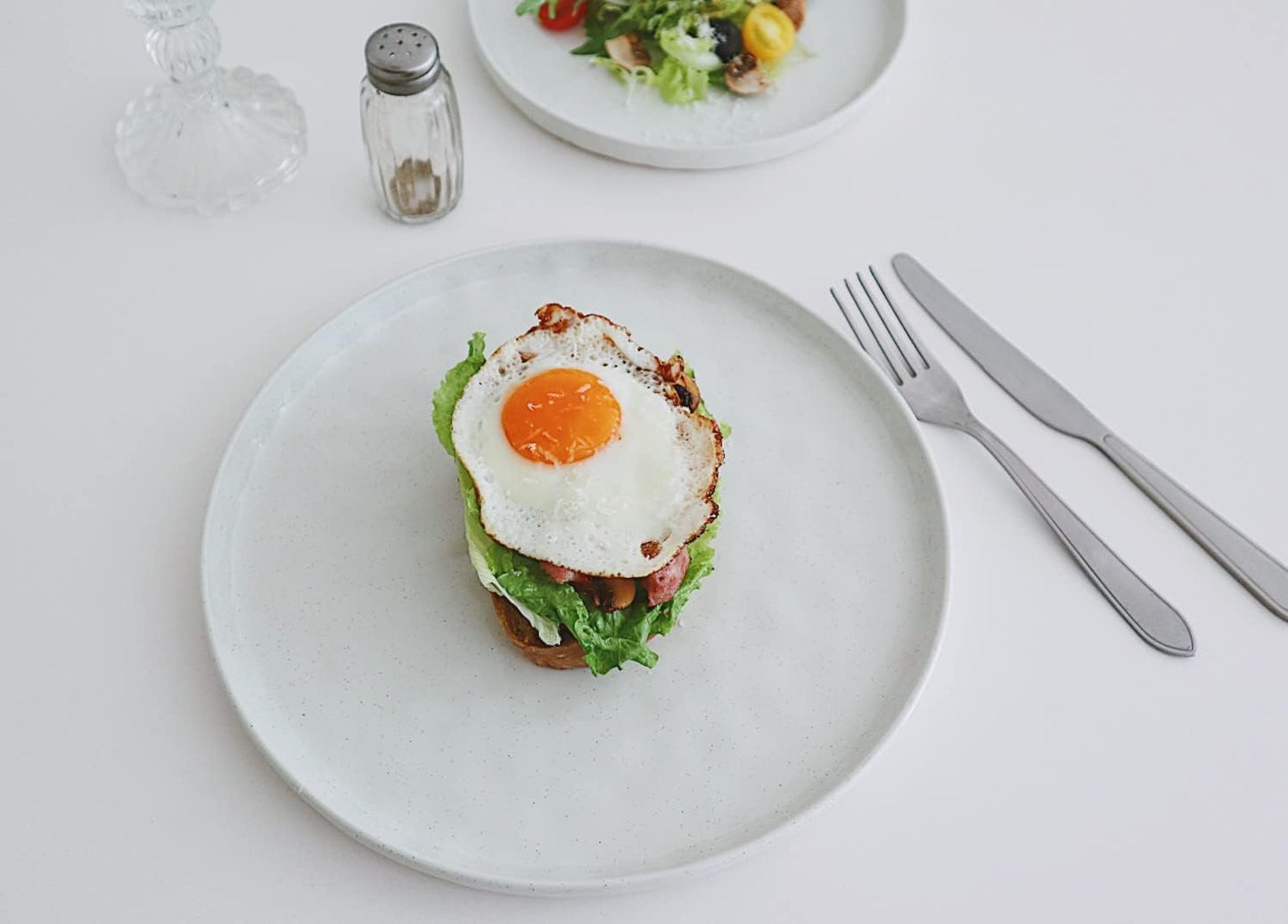 Famiware Mars Plates and Bowls Sets, 24 Pieces Dinnerware Sets, Dishes Set for 8, White