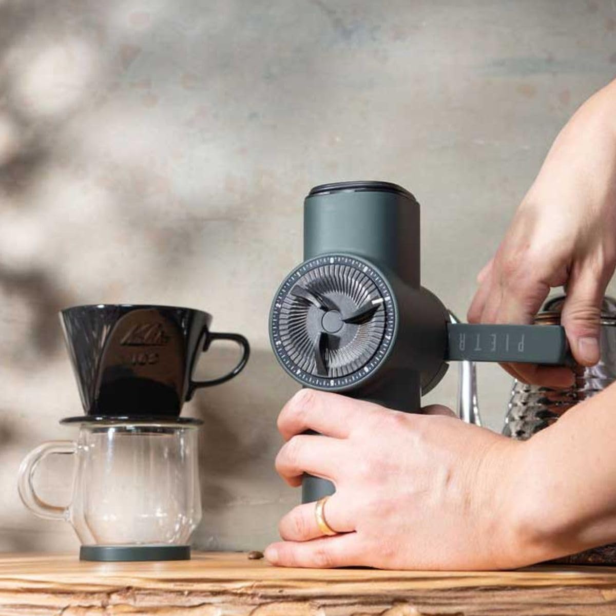 Pietro Pro Brewing Manual Coffee Grinder - Made in Italy - By Fiorenzato (Green)