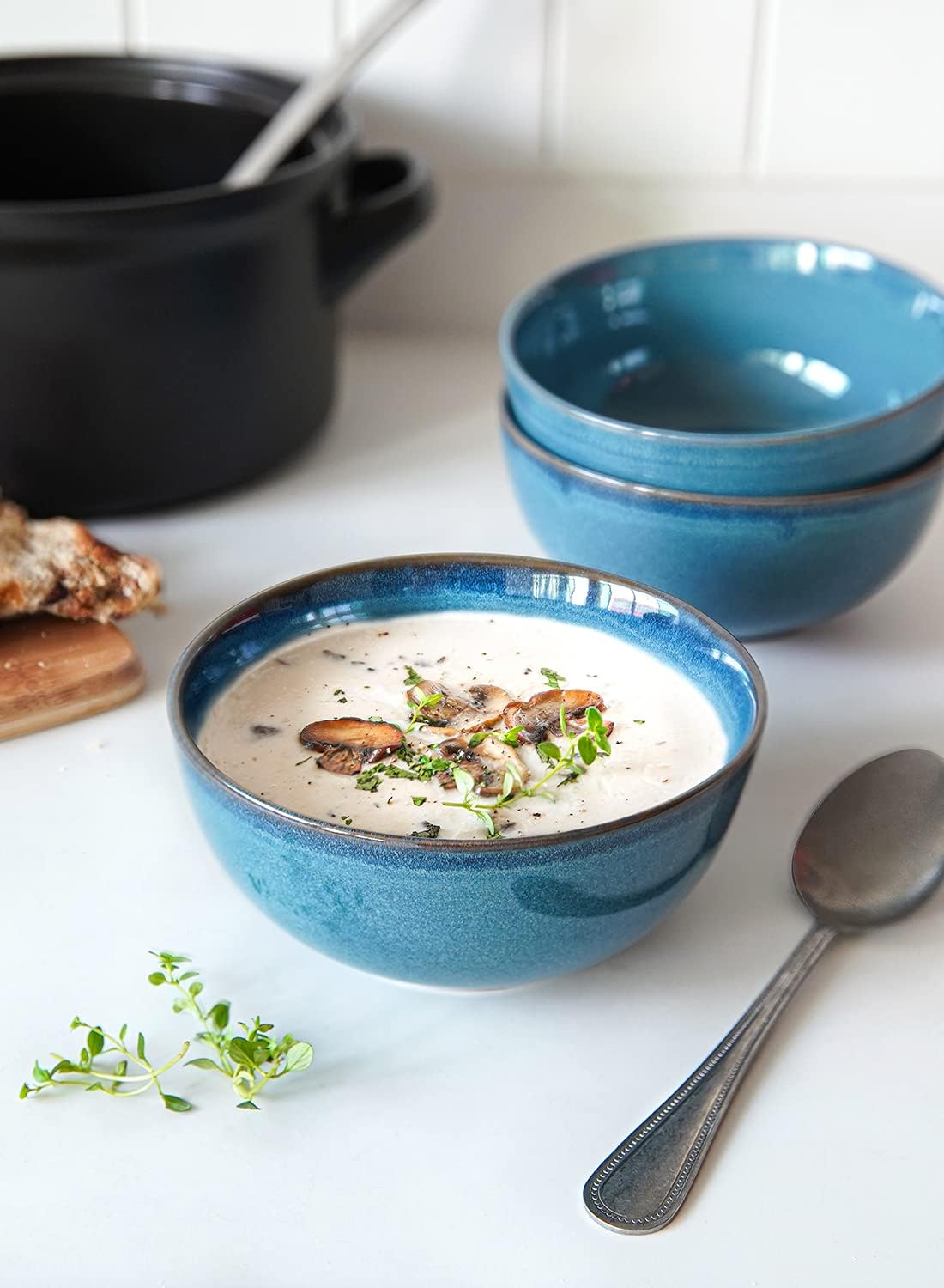 LE TAUCI Cereal Bowls 6 Inch, Ceramic Bowl Set for Soup, Dessert, Fruits, Salad, Noodle, Ramen, 22 Ounce Bowls for Kitchen, Set of 4, Ceylon blue