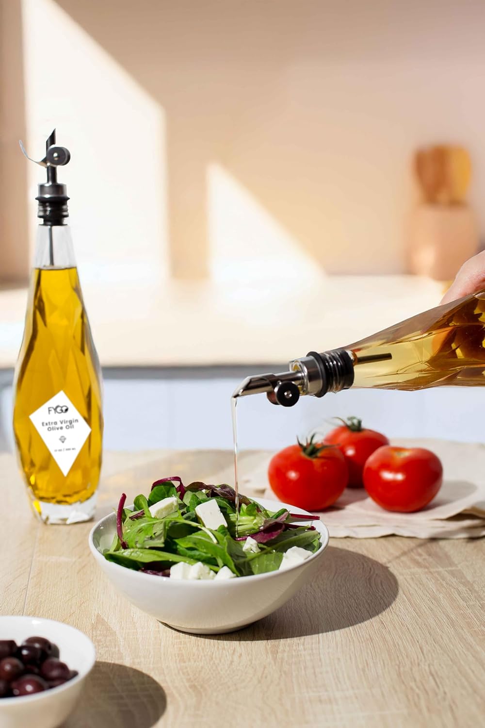 FYGO Diamond Lux Olive Oil Bottle Dispenser - Olive Oil Container- Oil and Vinegar Dispenser Set with Pourer and Funnel - Glass Dispenser Bottle for Kitchen - 500ml - Set of 2