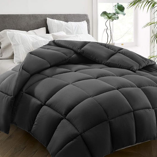 HYLEORY All Season California King Size Bed Comforter - Cooling Down Alternative Quilted Duvet Insert with Corner Tabs - Winter Warm - Machine Washable - Grey, 96 x 104 Inch