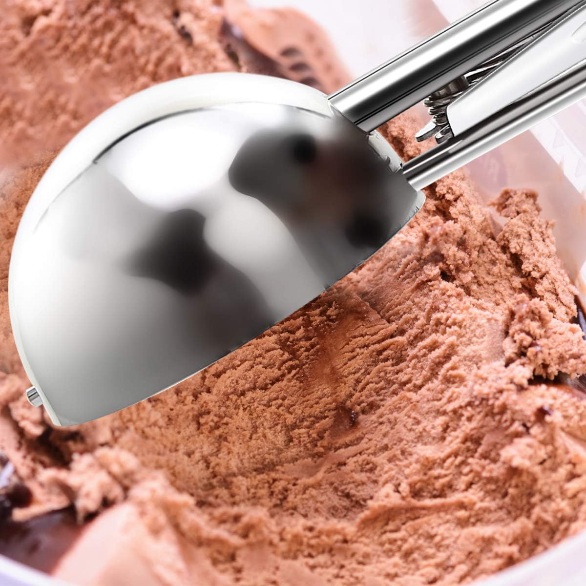 Commercial-Grade Ice Cream Scooper 5.33 oz, 18/8 Stainless Steel Cookie Scoop with Plastic Handle, Portion Control Disher Scoop for Bakeries,Restaurants & Dessert Shops, #6, White