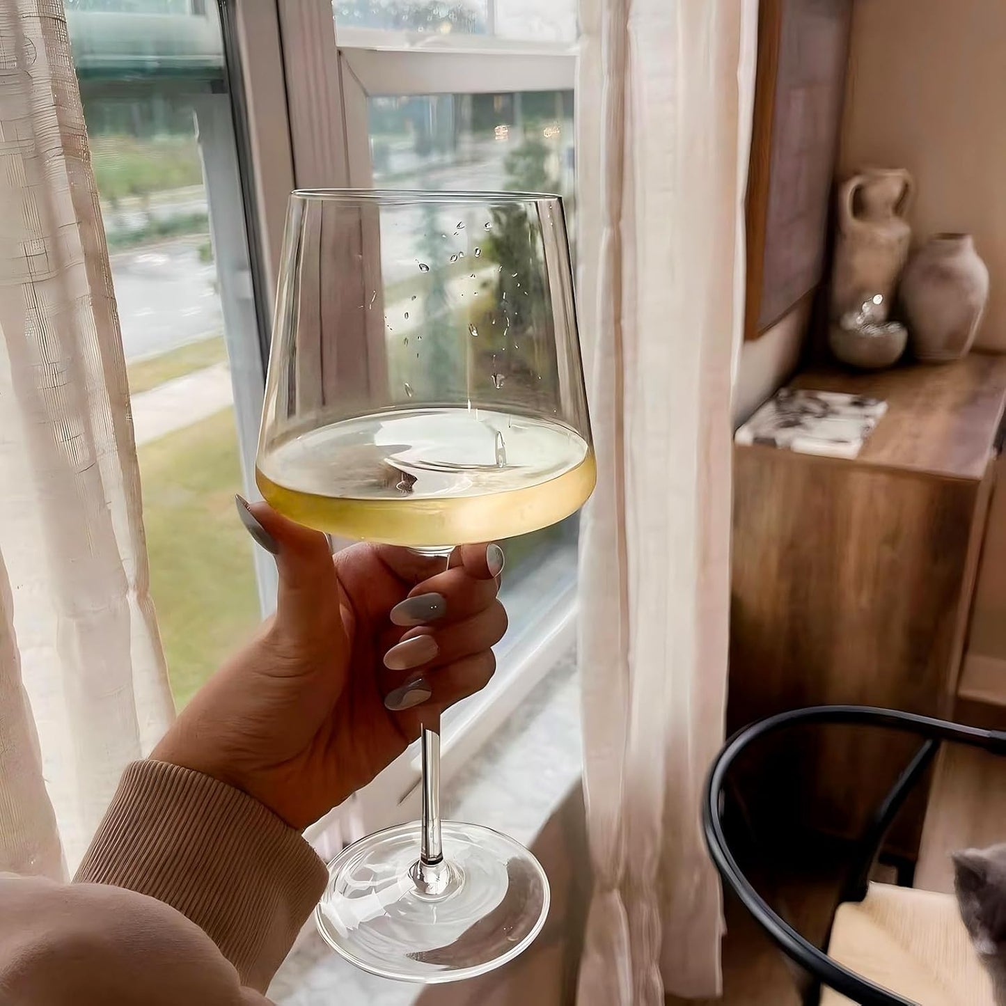 Physkoa Wine Glasses Set 6-18oz-LeadFree Wine Glass with Long Stem,Clear Stemmed Wine Glasses【HandBlown Glassware】 Crystal Wine Gifts for Women Birthday Wedding