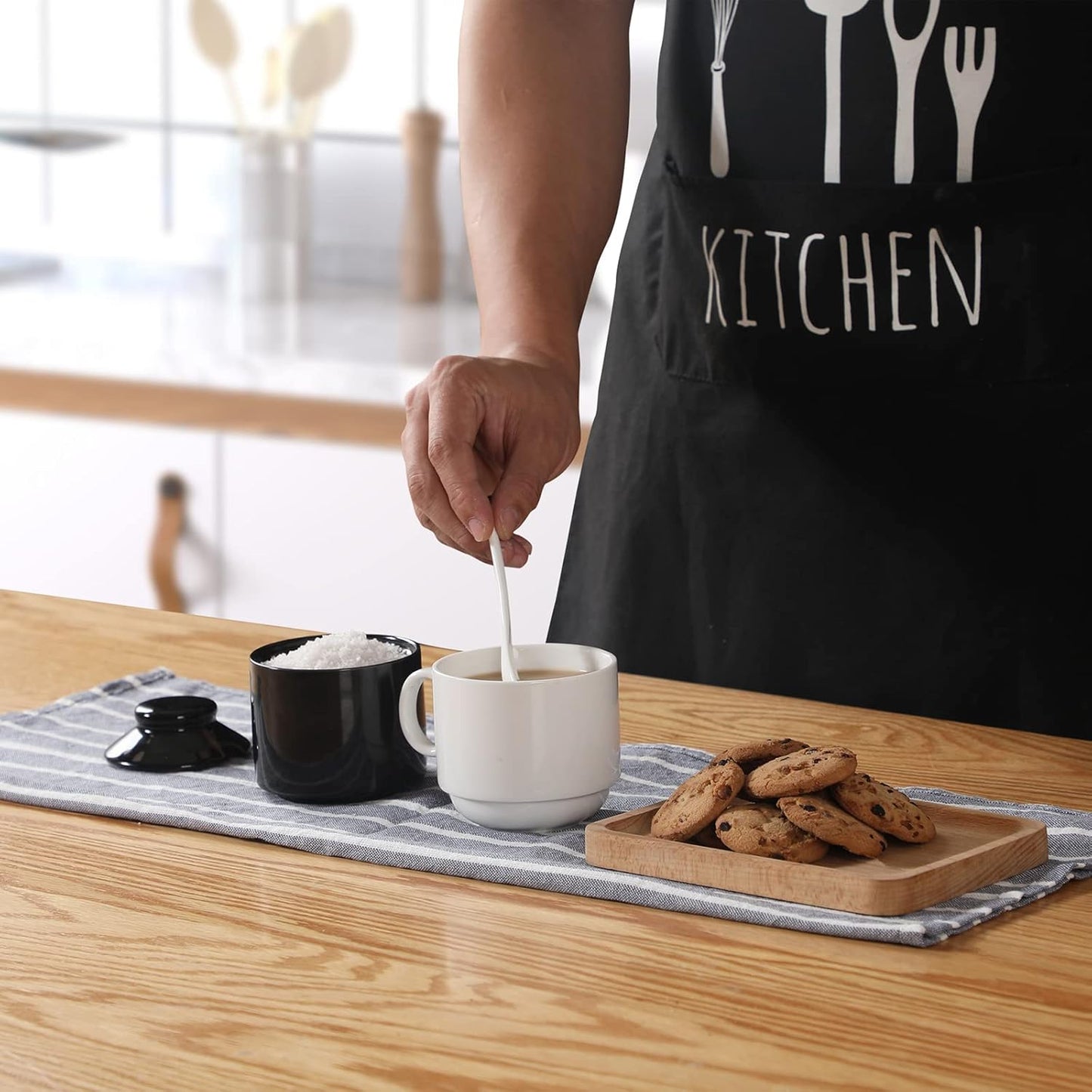 ONTUBE Ceramic Sugar Bowl with Lid and Spoon Set of 2,Porcelain Seasoning Box Salt Bowl with Tray,8oz (Black)