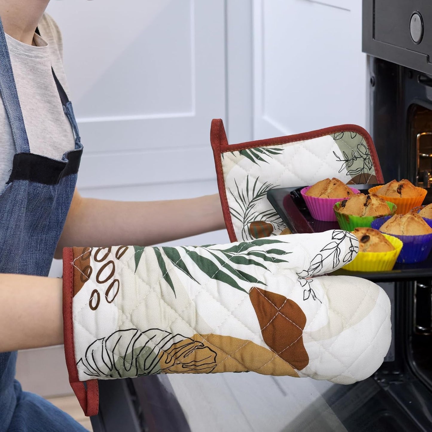 Boho Leaf Oven Mitts and Pot Holders Sets 2Pcs, 100% Cotton Heat Resistant, Vintage Extra Long Oven Gloves Potholder for Kitchen Cooking Baking Decoration