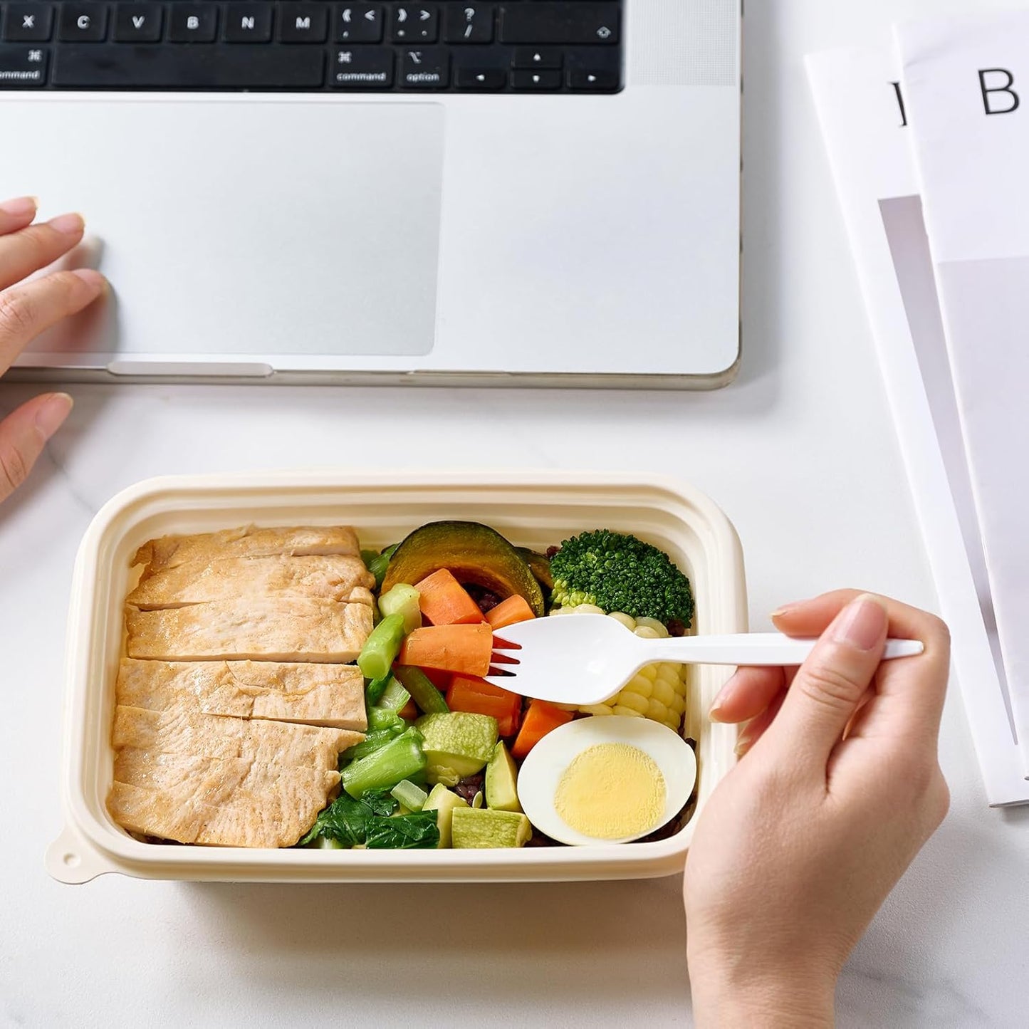 FOCUSLINE 1000 Count White Plastic Sporks, Disposable Sporks Bulk, Heat Resistant Disposable for Take out Restaurants, Family Gatherings, Outdoor Activities