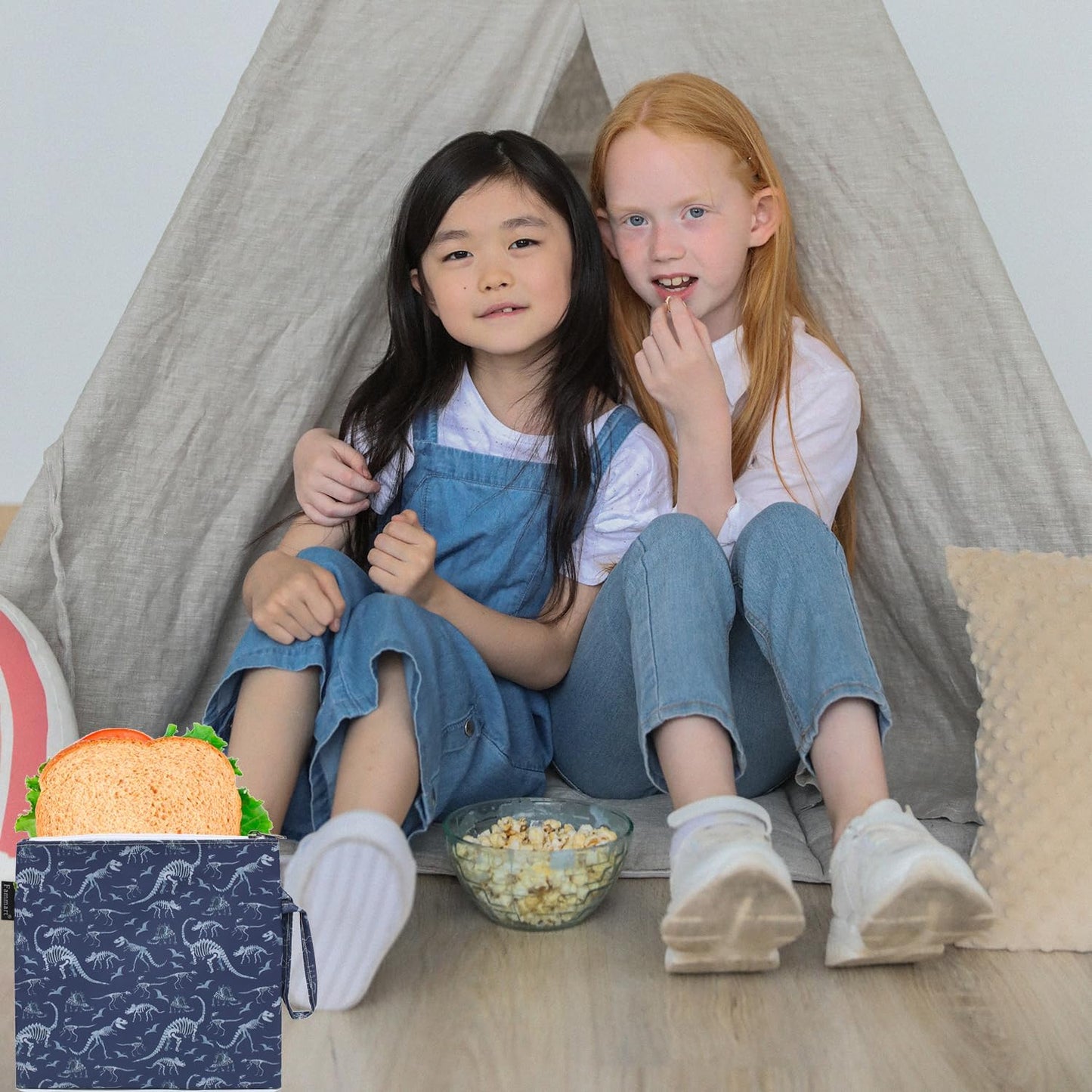 Reusable Sandwich Bag/Snack Bag for Kids & Adults, Dual Layer Lunch Bag with Handle, Washable, Food Safe, BPA Free (1-Pack, Dinosaur Fossil)