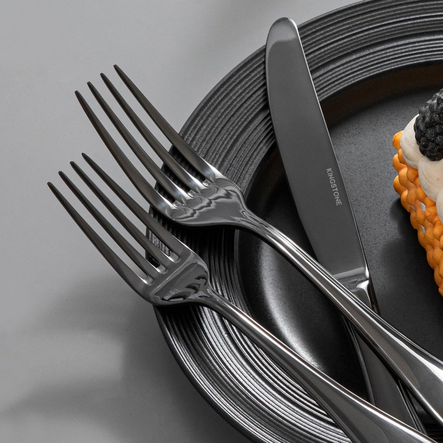 KINGSTONE 60 Piece Teardrop Silverware Set for 12, 18/10 Stainless Steel Flatware Set, Modern Design Cutlery Set for Home/Hotel/Wedding,Mirror Polished and Dishwasher Safe, Black