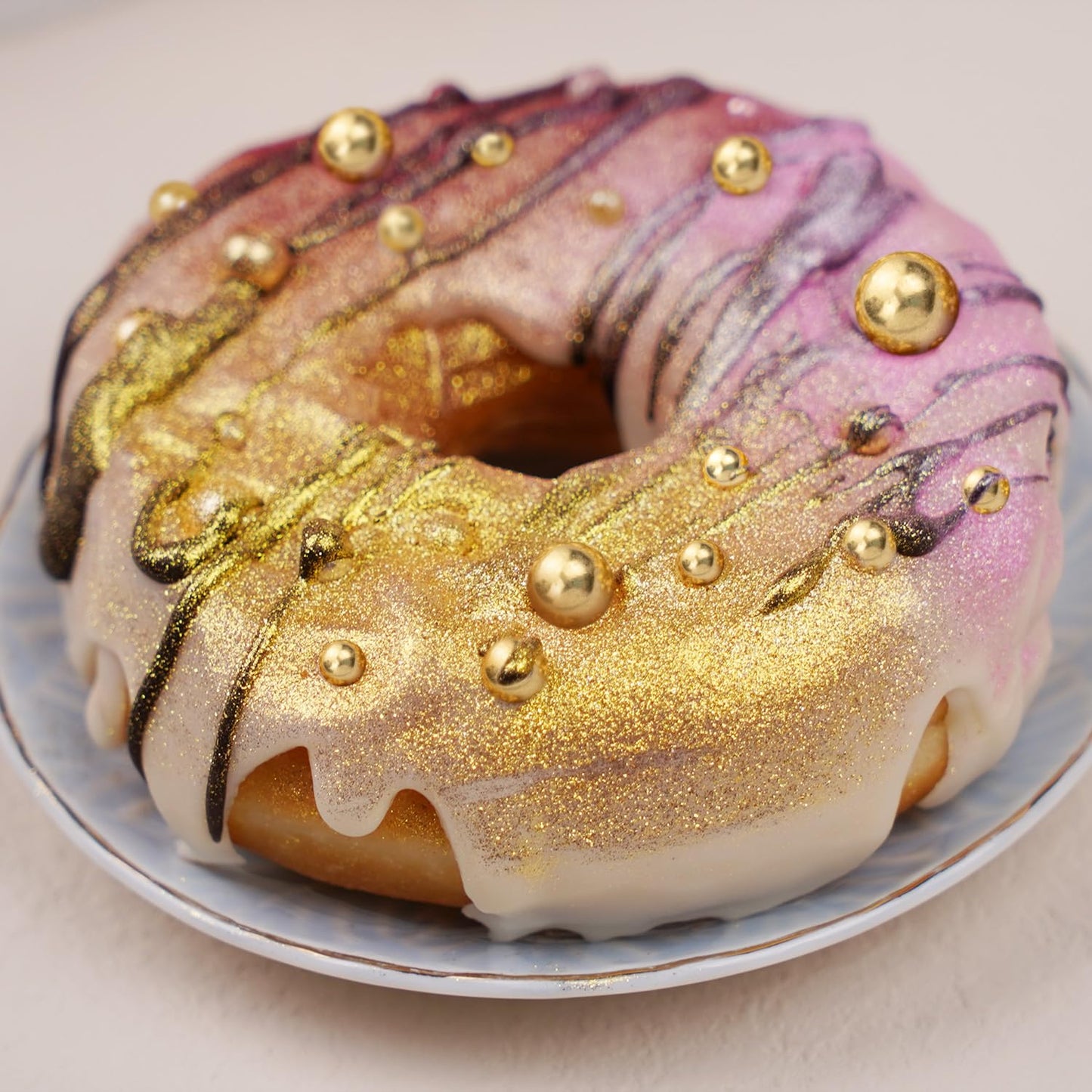 Dazzjoy Gold Pearl Sugar Sprinkles, Edible Candy Sprinkles, Cake Toppers and Cake Decorations, Mix Size, Cookie Decorating, Ice Cream, Wedding Party Valentines Supplies, 130g/4.58oz