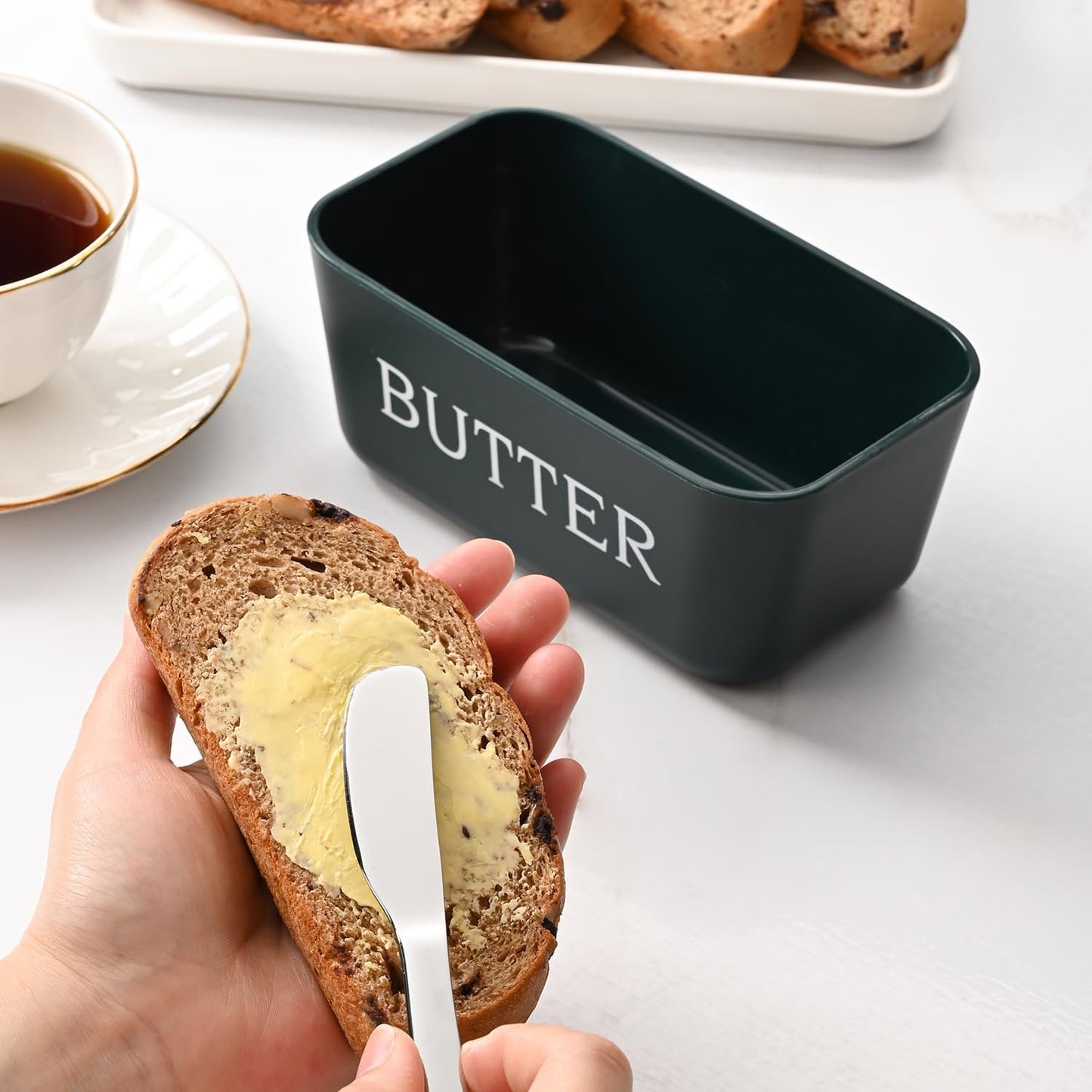 Large Butter Dish With Lid And Knife,Food Grade Plastic Large Butter Container With Cover,Butter Holder With Stainless Steel Knife For Kitchen Decor Countertop