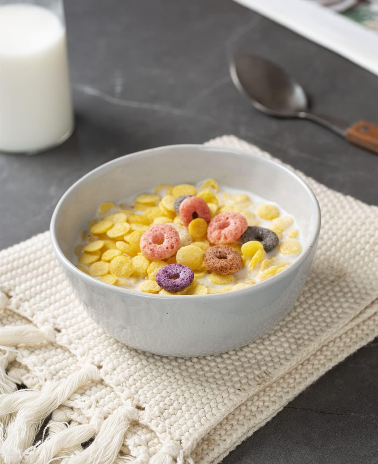 Famiware Mars Plates and Bowls Set, 24 Pieces Dinnerware Sets, Dishes Set for 8, Light Gray