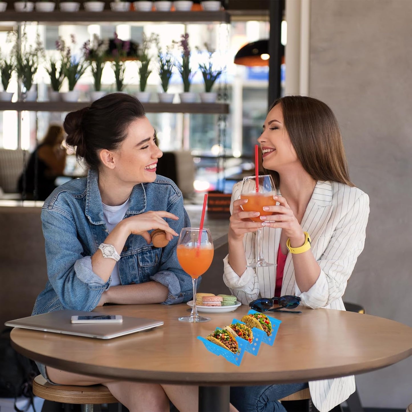 uxcell 8 Pcs Taco Holder Stand, Plastic Taco Plates Hold Up to 3 Tacos, Hollow Carved Taco Shell Holder, Dishwasher Microwave Safe, Blue