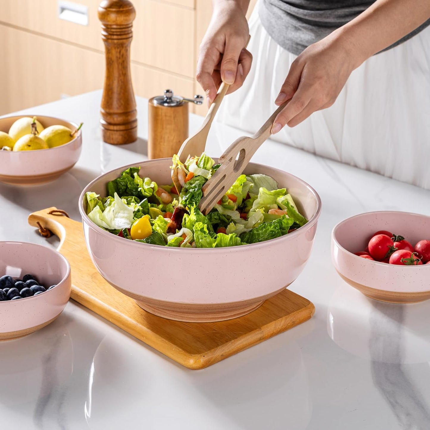 AmorArc 9.8’’ Ceramic Serving Bowls, 95 OZ Extra Large Salad Bowls Set of 2, Stoneware Oversized Bowls with Rustic Terracotta Underside for Salad, Soup and Dinner. Large Bowls for Entertaining &Gift