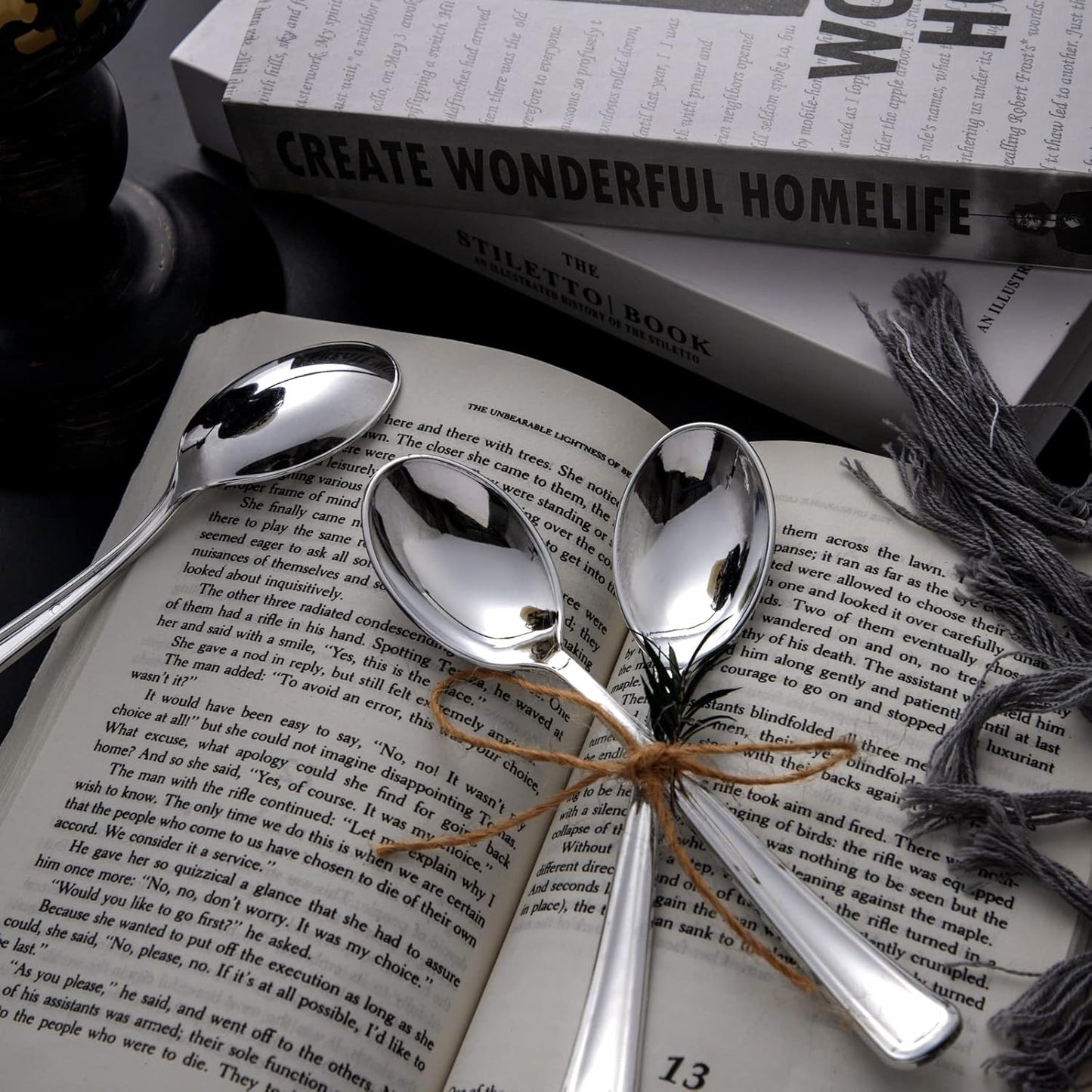 Liacere 200PCS Silver Plastic Spoons - Heavy Duty Disposable Spoons - dessert Spoons for Wedding & Party & New Year & Valentine's Day