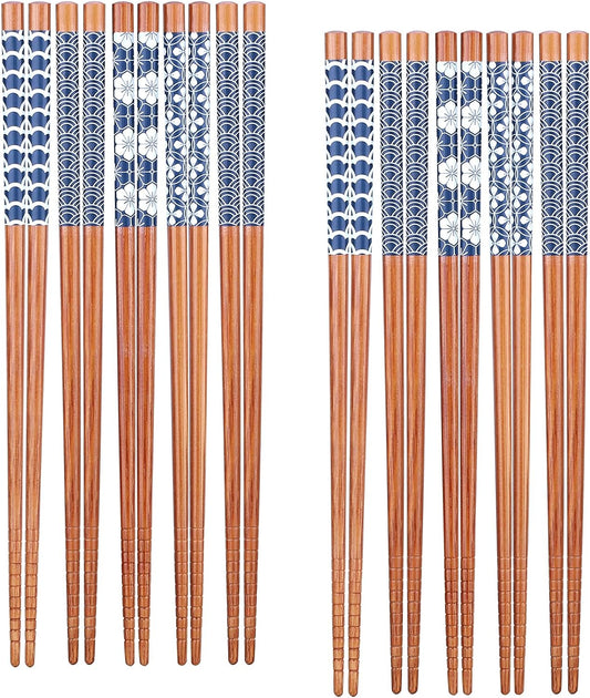 Antner 10 Pairs Natural Bamboo Chopsticks Japanese Style Reusable Chop Sticks, Dishwasher Safe Chopstick Set, 8.8 Inch/22.5cm