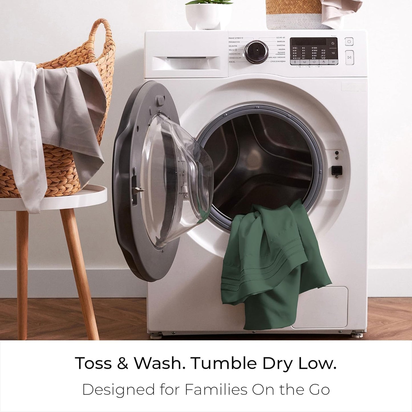 Mellanni Full Sheets Set - 4 PC Iconic Collection Bedding - Hotel Luxury, Extra Soft, Cooling Bed Sheets - Wrinkle, Fade, Stain Resistant (Full, Emerald Green)