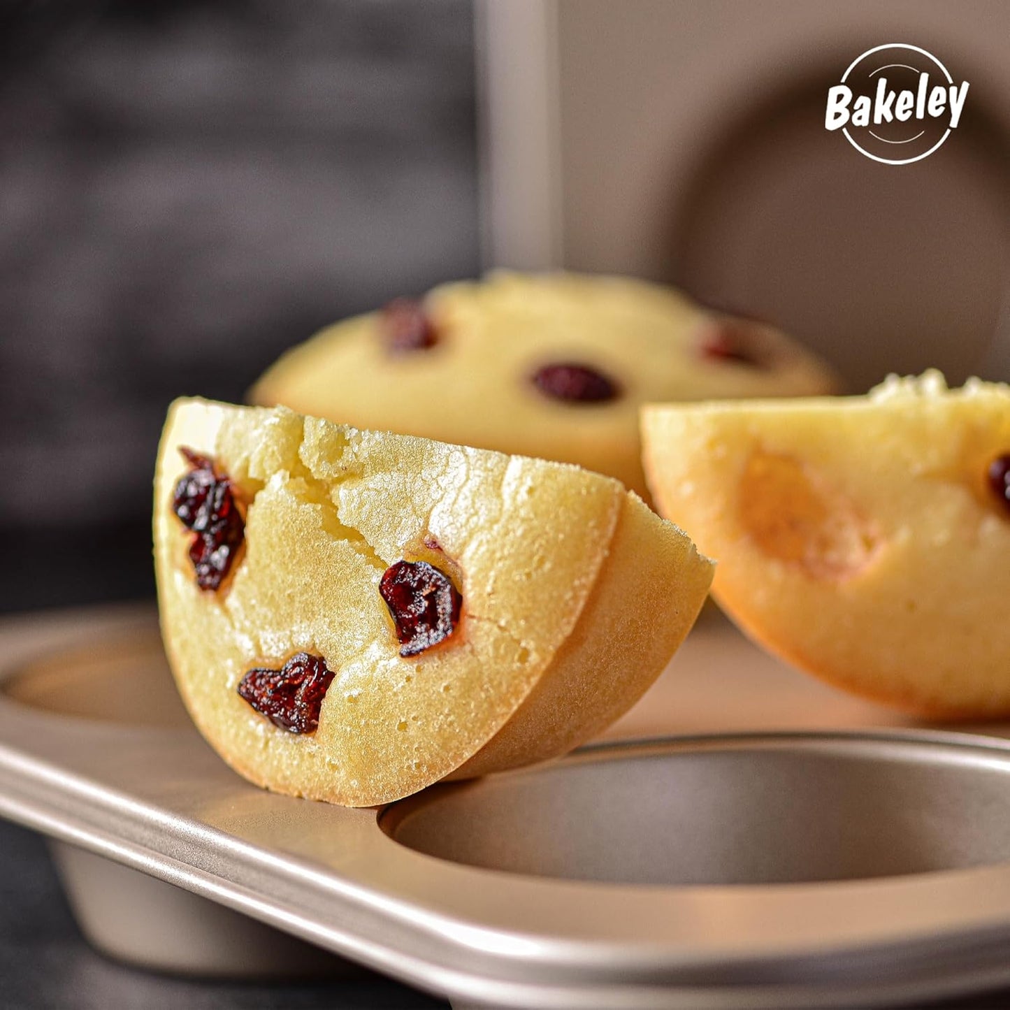 Muffin Cake Pan, 13-inch Non-Stick 6-Cavity Cupcake Pan Bakeware for Oven Baking (Champagne Gold)