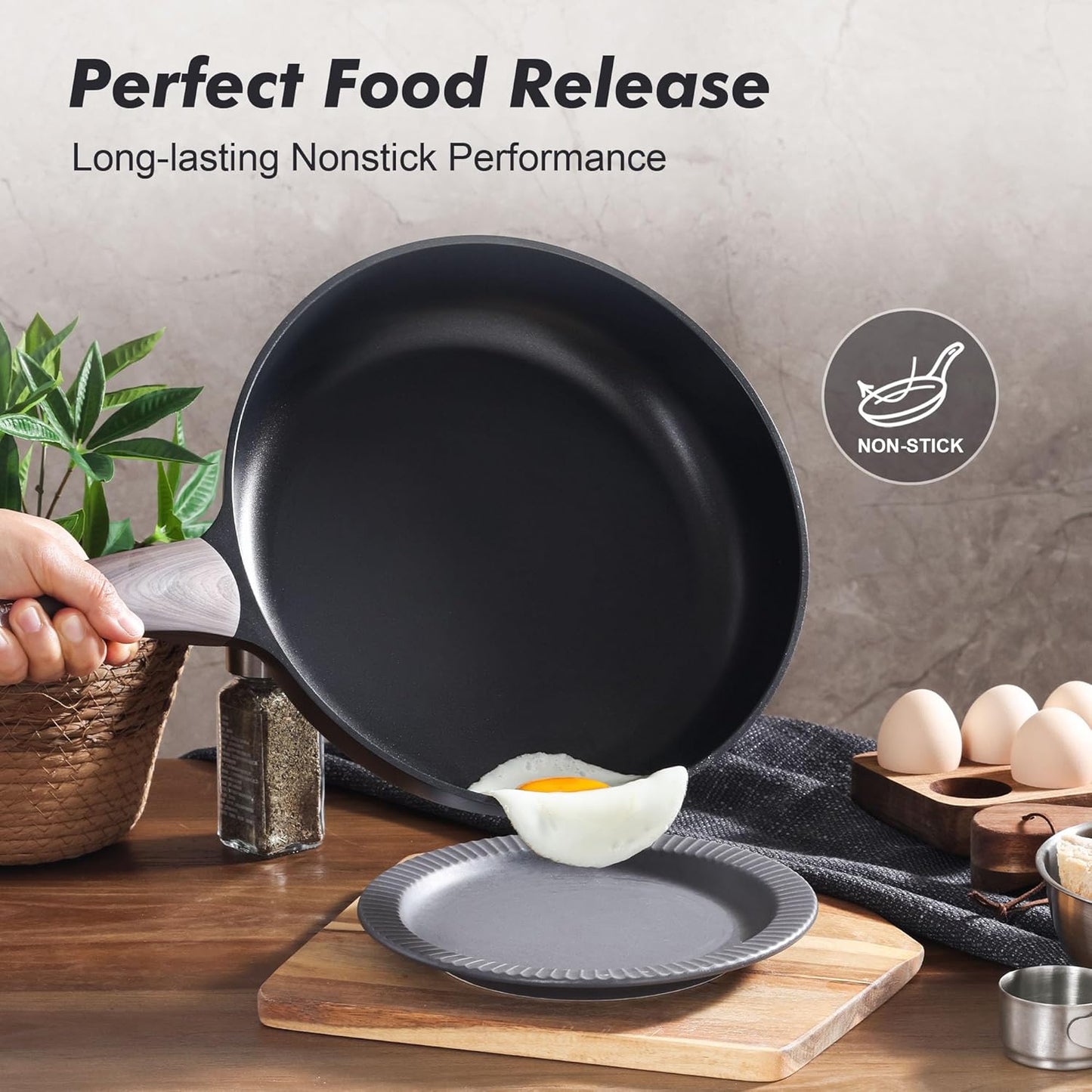 SENSARTE Nonstick Frying Pan Skillet with Lid, 8inch Non Stick Pan Omelette Pans, Healthy Kitchen Cooking Chef's Pan with Cover, Free of Intentionally Added PFOA/PFOS, Induction Compatible, Black