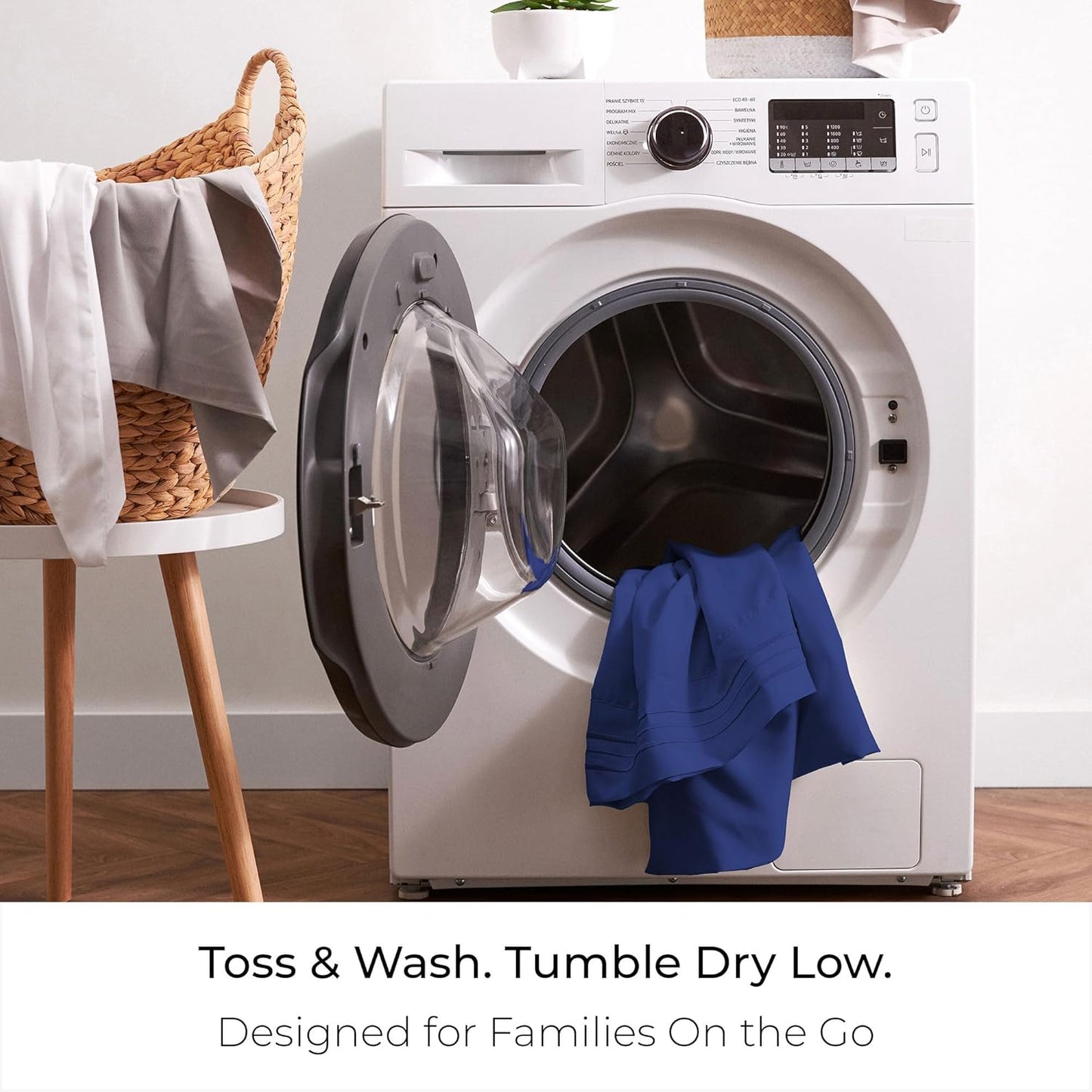 Mellanni California King Sheets Set - 4 PC Iconic Collection Bedding - Hotel Luxury, Extra Soft, Cooling Bed Sheets - Wrinkle, Fade, Stain Resistant (Cal King, Royal Blue)