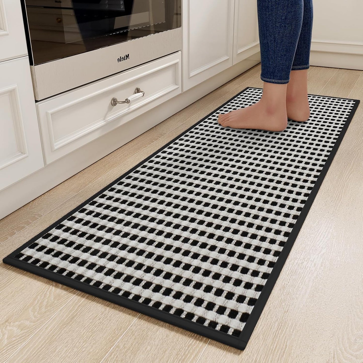 Kitchen Rugs Non Slip Washable, Rubber Backing Soft Chenille Braided Kitchen Mats for Floor, Super Absorbent Kitchen Runner Rug Standing Mat Sink Mat, Easy to Clean, Black 17"x47"