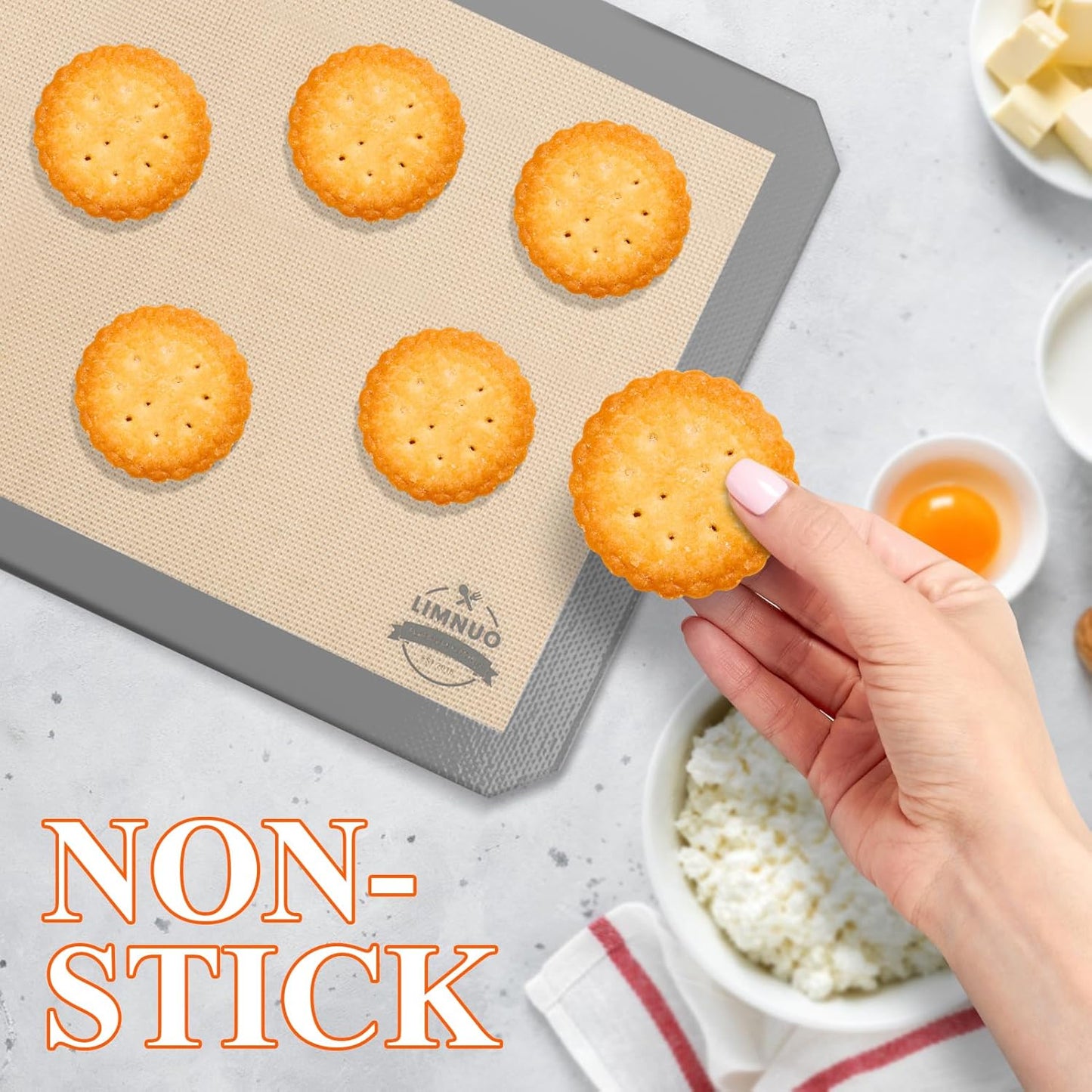 Silicone Baking Mat, Set of 3 Reusable Non-Stick Food Safe Baking Sheets for Cookies,for Making Cookies, Macaroons, Bread (Grey)