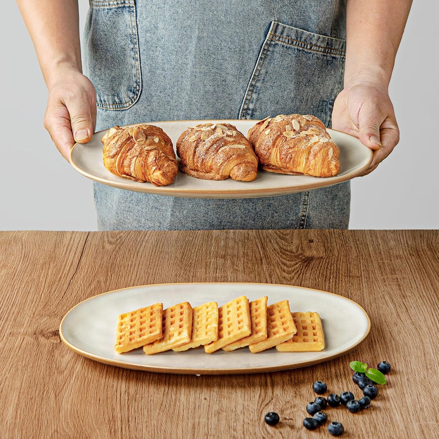 famiware Serving Platter, Oval 15.59/14.3/12.9 inch Serving Dishes for Entertaining, Serving Bowls, Microwave Safe, Stonware Serving Trays for Party, Turkey, Cheese, Ocean Series, Cappuccino White