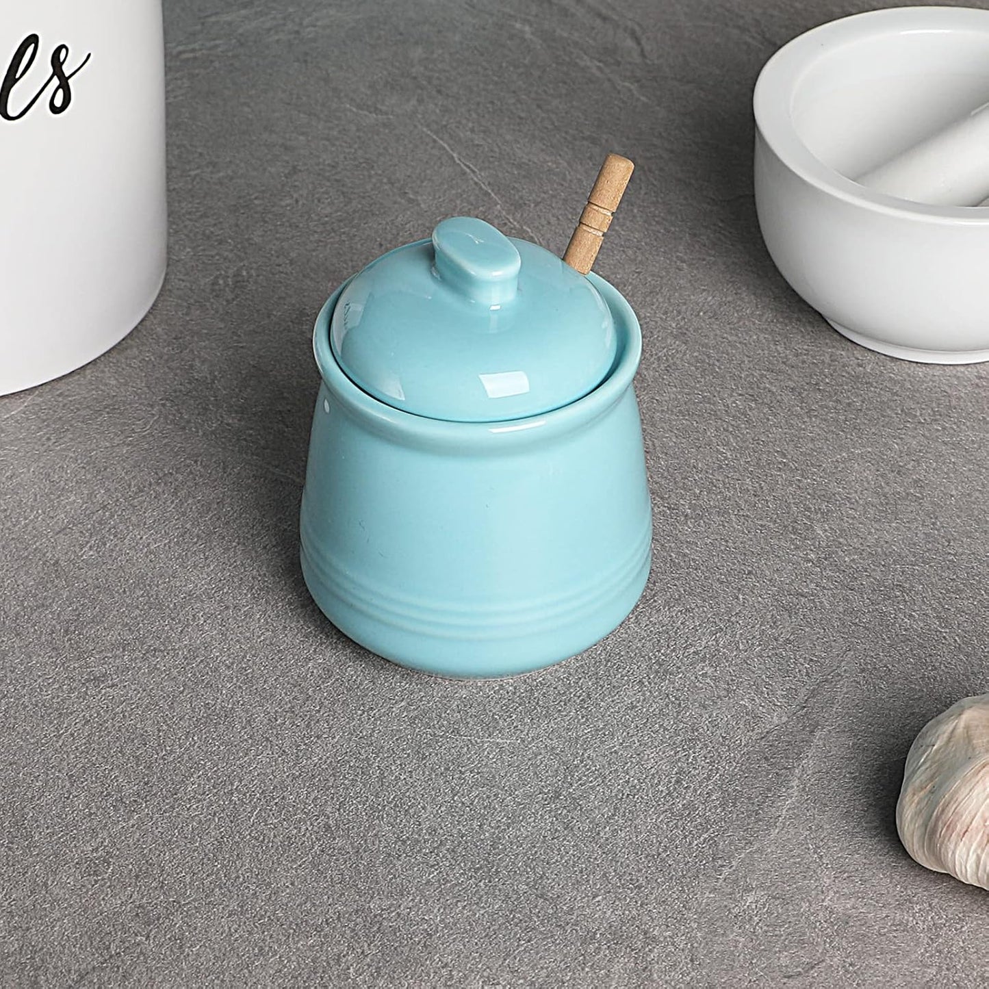LEETOYI Porcelain Honey Jar with Lid and Honey Dipper,Ceramic Honey pot,12oz (Turquoise)