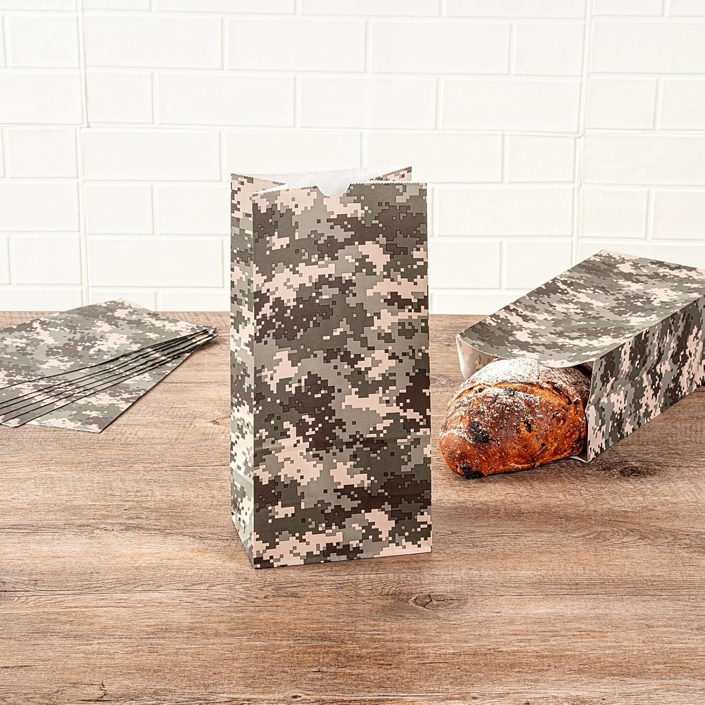 Restaurantware Bag Tek 8 LB Disposable Lunch Bags 100 Sturdy Take Out Bags - Flat Bottom Great For Restaurants Cafes And Bakeries Camouflage Paper Popcorn Bags Versatile For Grocery And More