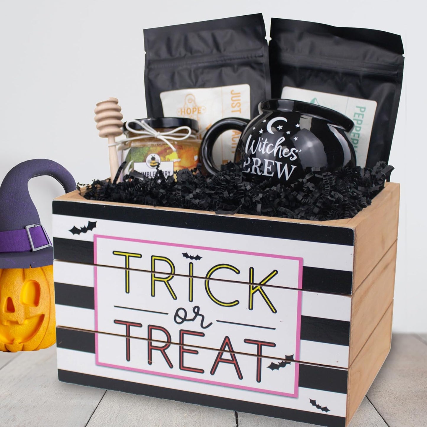 MagicWater Crinkle Cut Paper Shred Filler - 2 LB Black - Premium Quality Recyclable, Eco-Friendly Decorative Packaging for Gift Wrapping, Basket Filling, Birthdays, Weddings & Anniversaries.