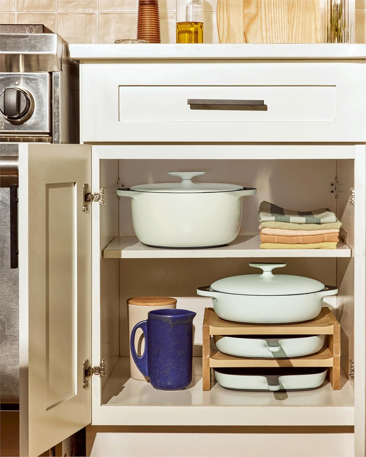 Caraway Cast Iron Skillet - 10.5” Enameled Cast Iron Pan With 3 Layer Enamel Coating - No Seasoning Required - Compatible With All Stovetops - Free From Forever Chemicals - Light Mist