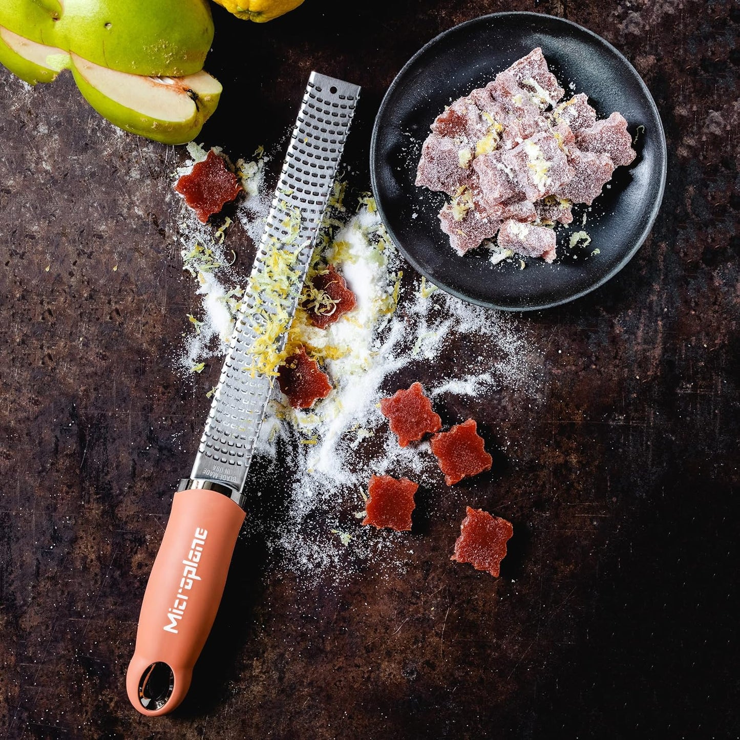 Microplane Premium Classic Citrus Zester and Parmesan Cheese Grater (Cinnamon)